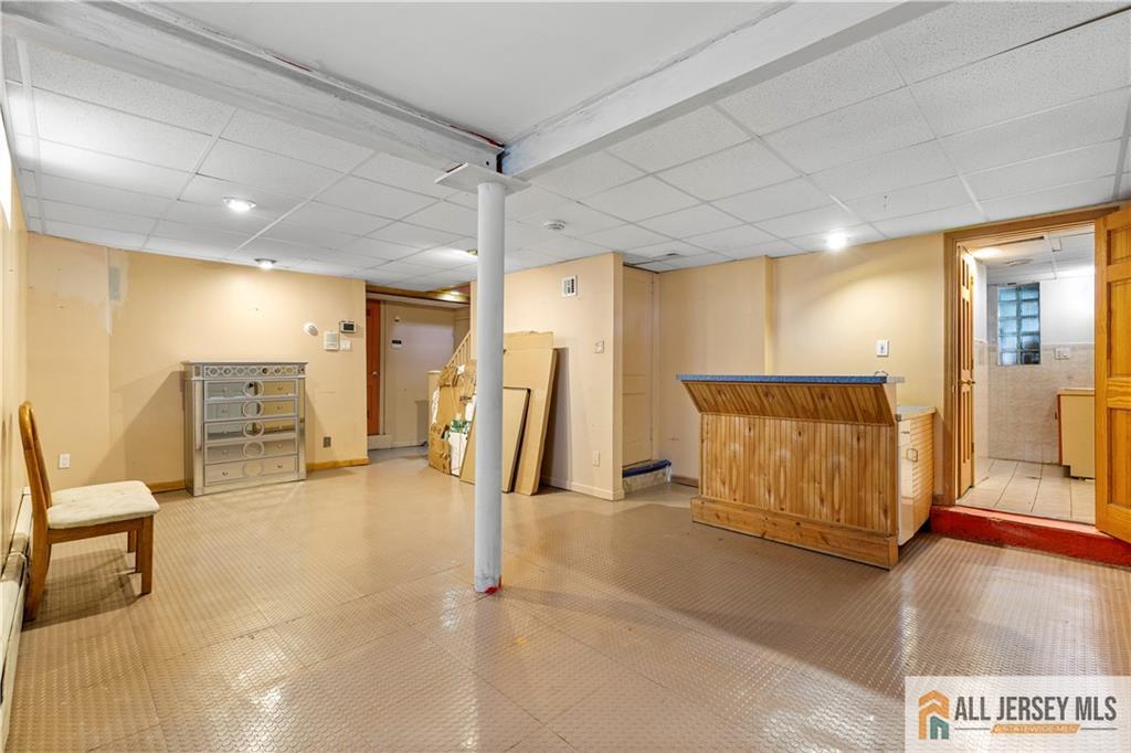 65 Livingston Avenue, Kearny, NJ, 07032 image 37