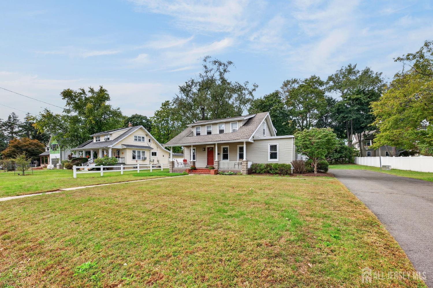 325 Dorn Avenue Image 5