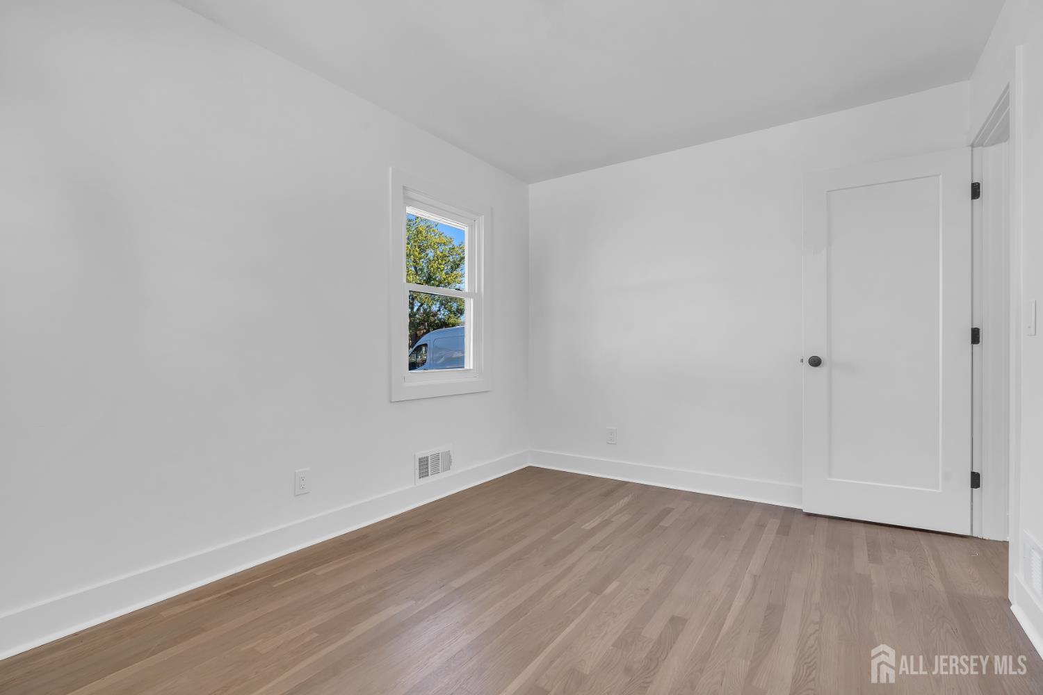 30 Pine Tree Drive, Colonia, NJ, 07067 image 24