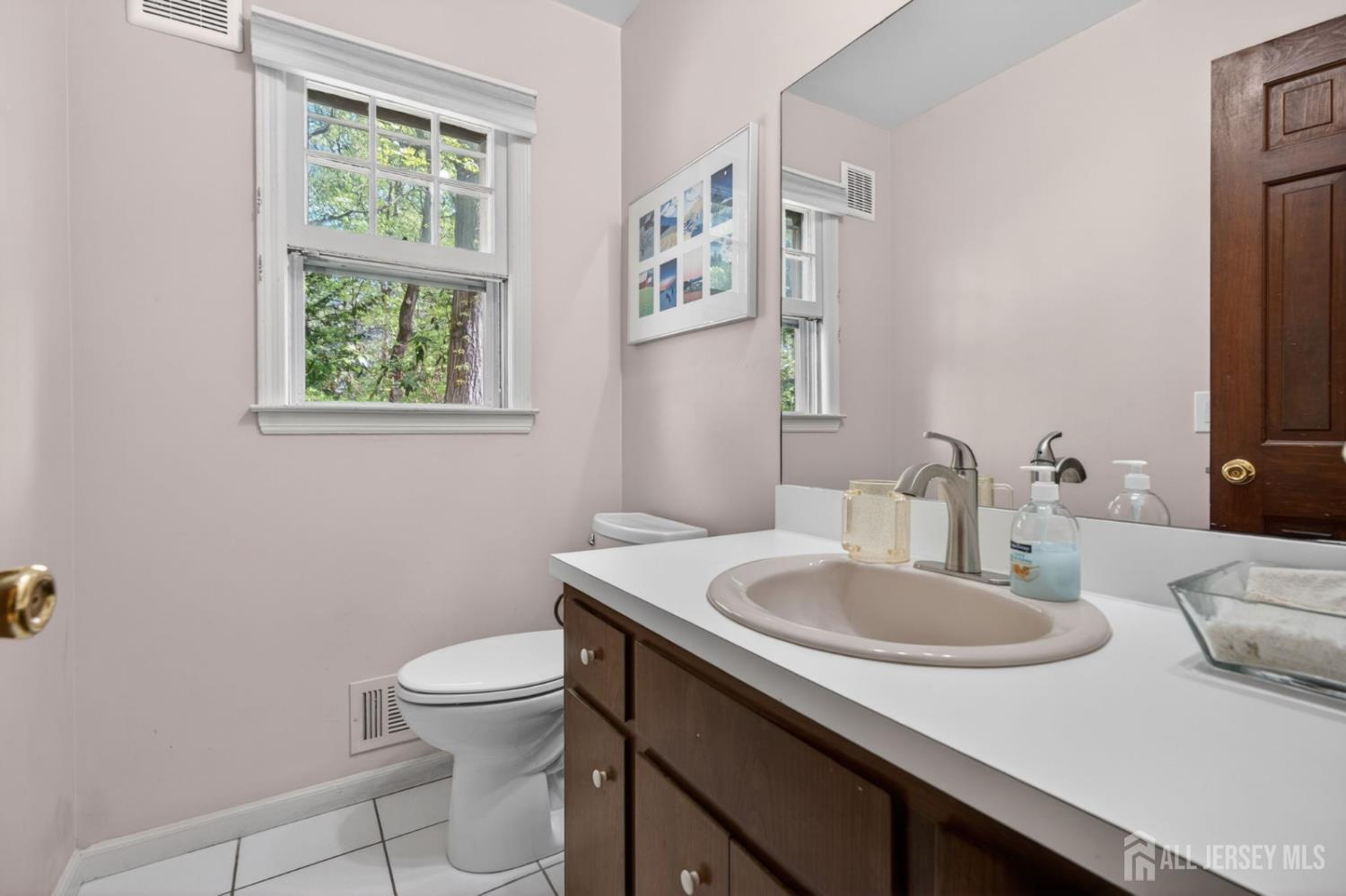 39 Independence Drive, East Brunswick, NJ, 08816 image 13