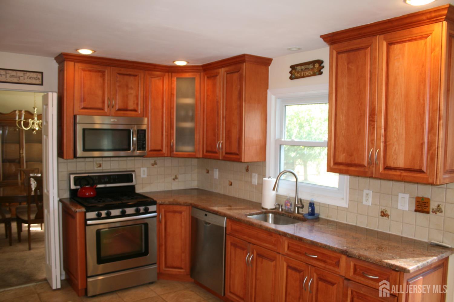 30 Buck Road, East Brunswick, NJ, 08816 image 9