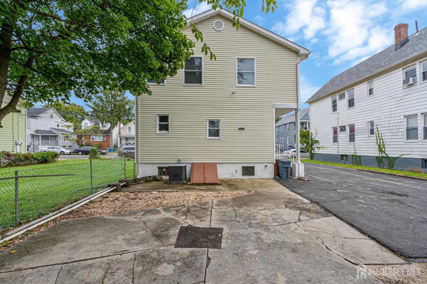18 Robinson Street, New Brunswick, NJ, 08901 image 34