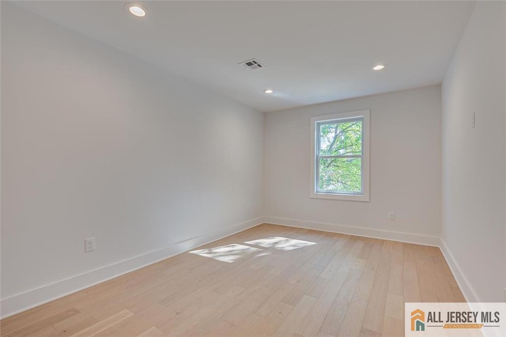 130 Garden Terrace, Edison, NJ, 08817 image 30