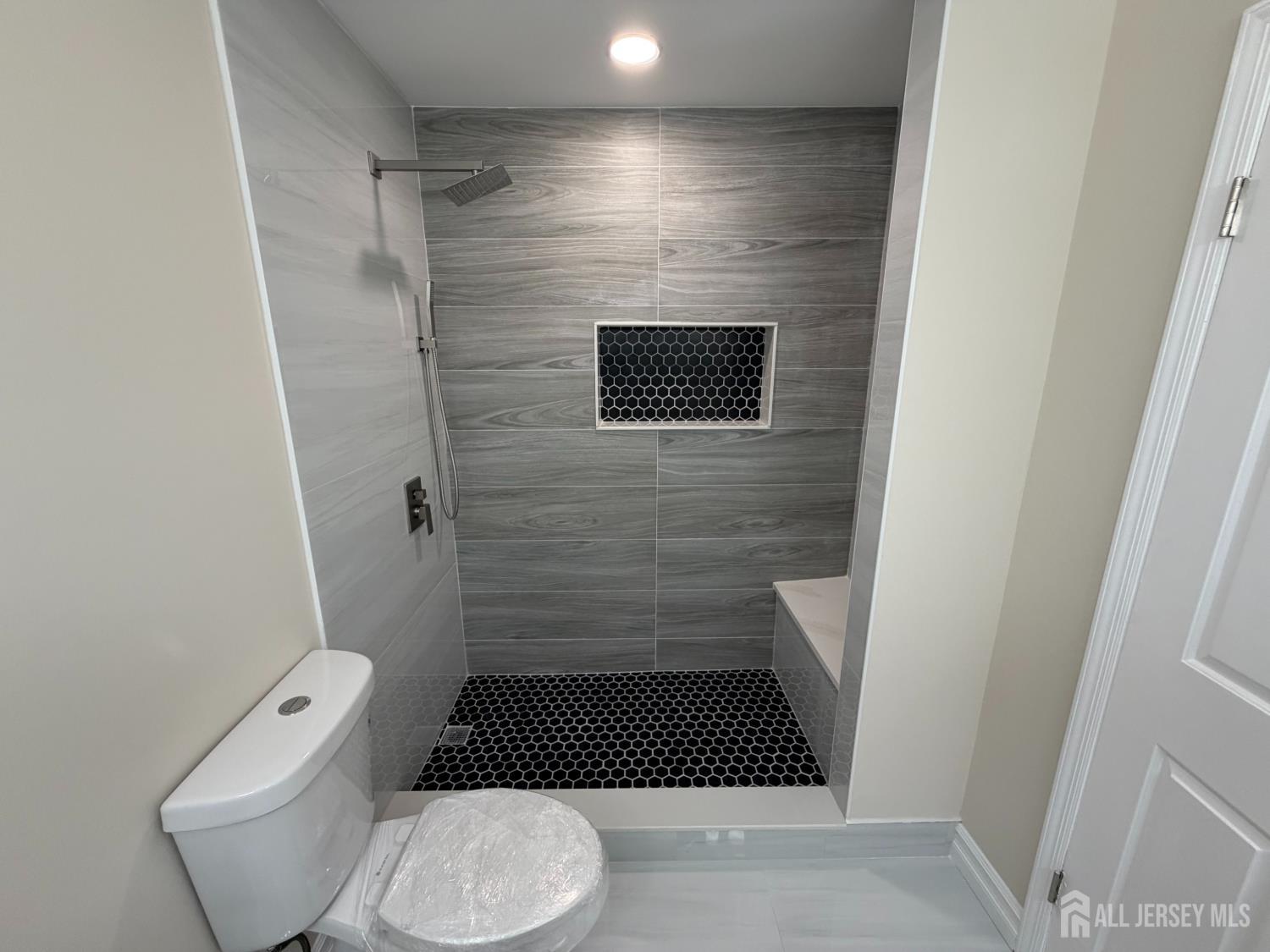 10 Betsy Ross Drive B, Monroe, NJ, 08831 image 22
