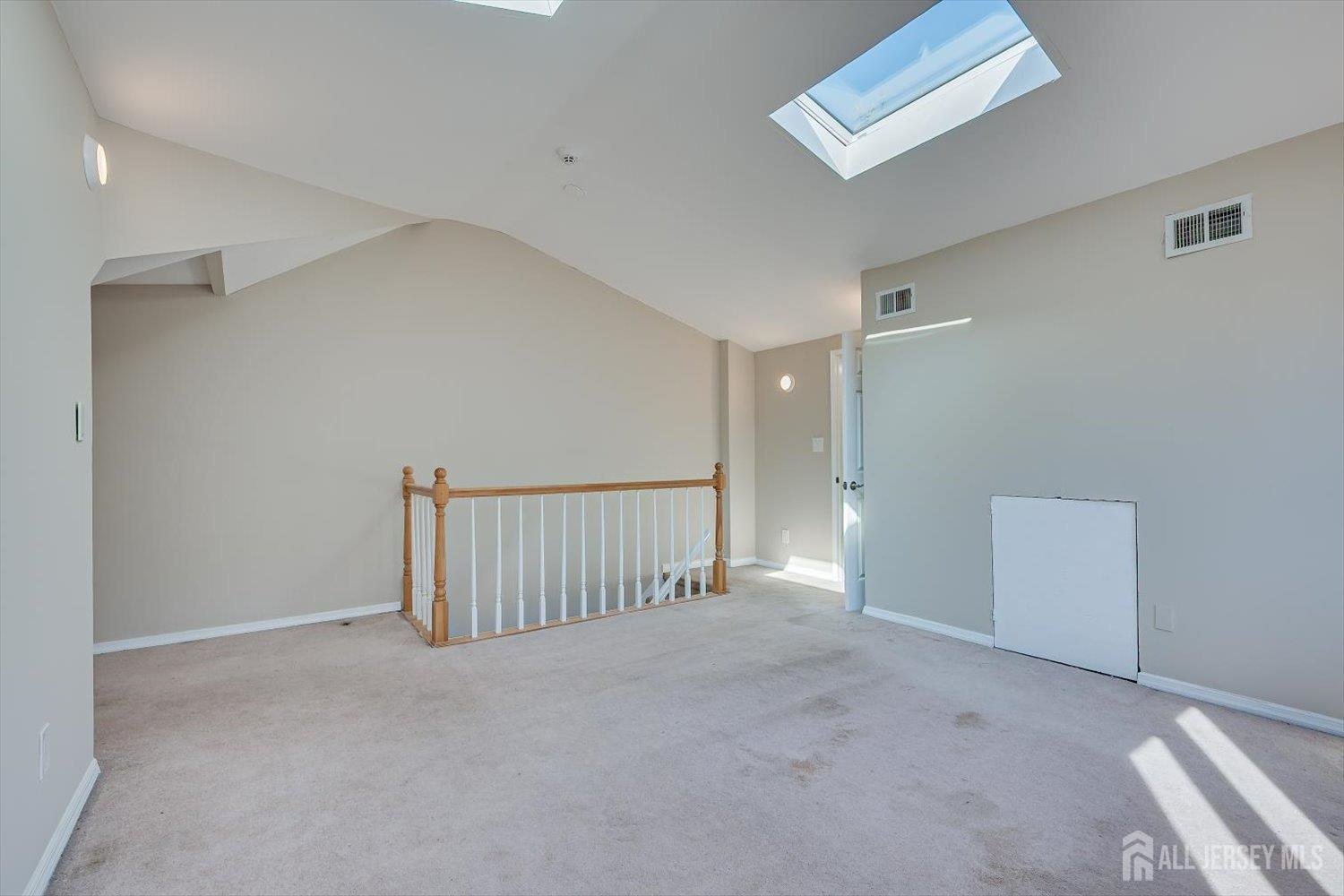 82 Lewis Street, Perth Amboy, NJ, 08861 image 25