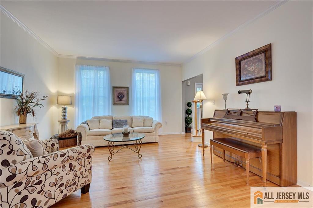 2 Helen Drive Image 4