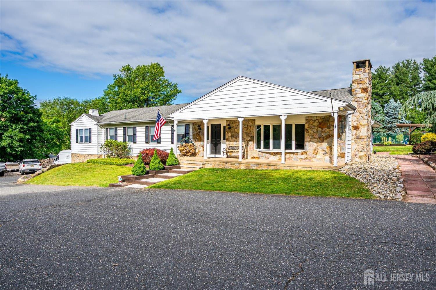 327 Summer Road, Branchburg, NJ, 08853 image 17