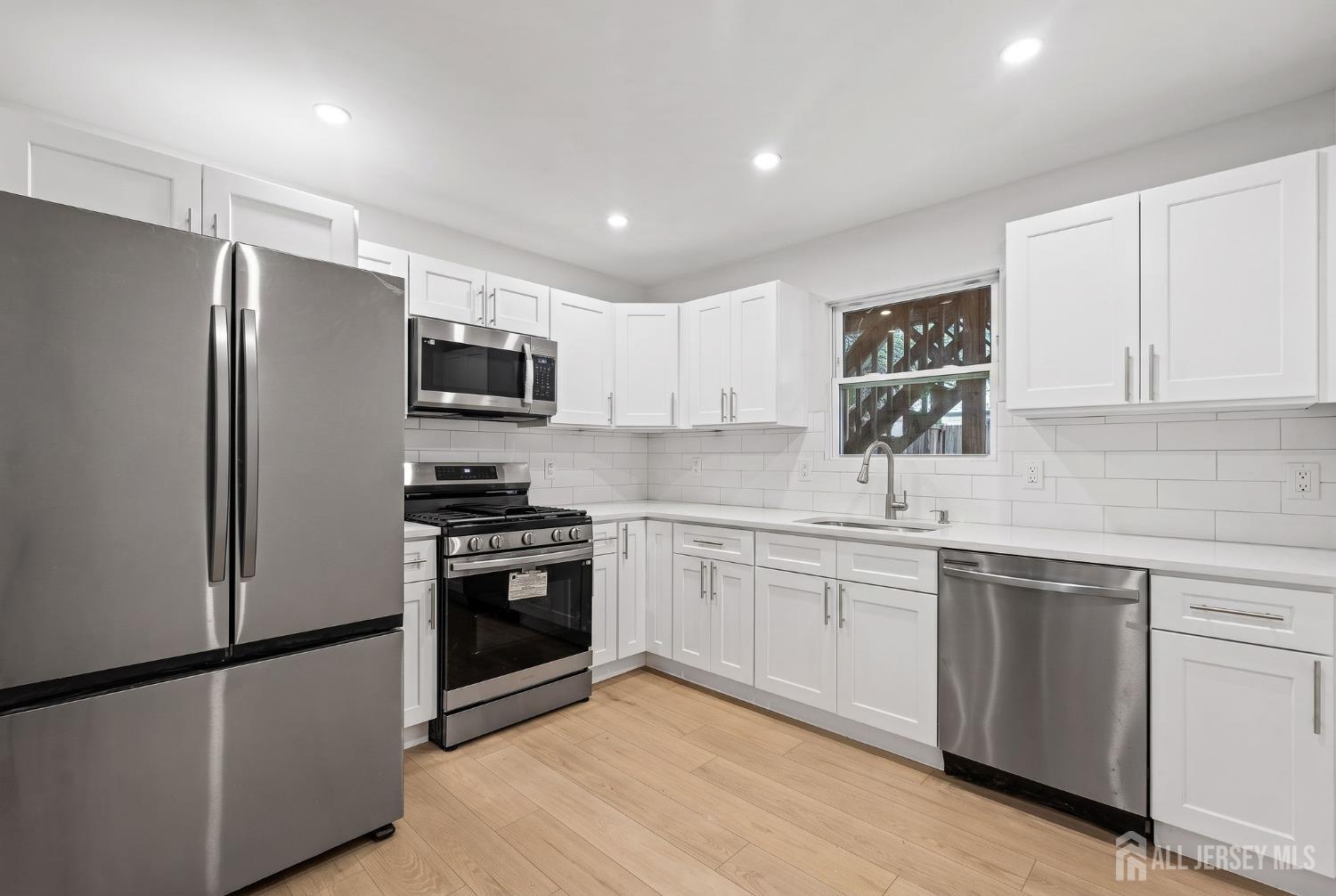 8 James Street, New Brunswick, NJ, 08901 image 7