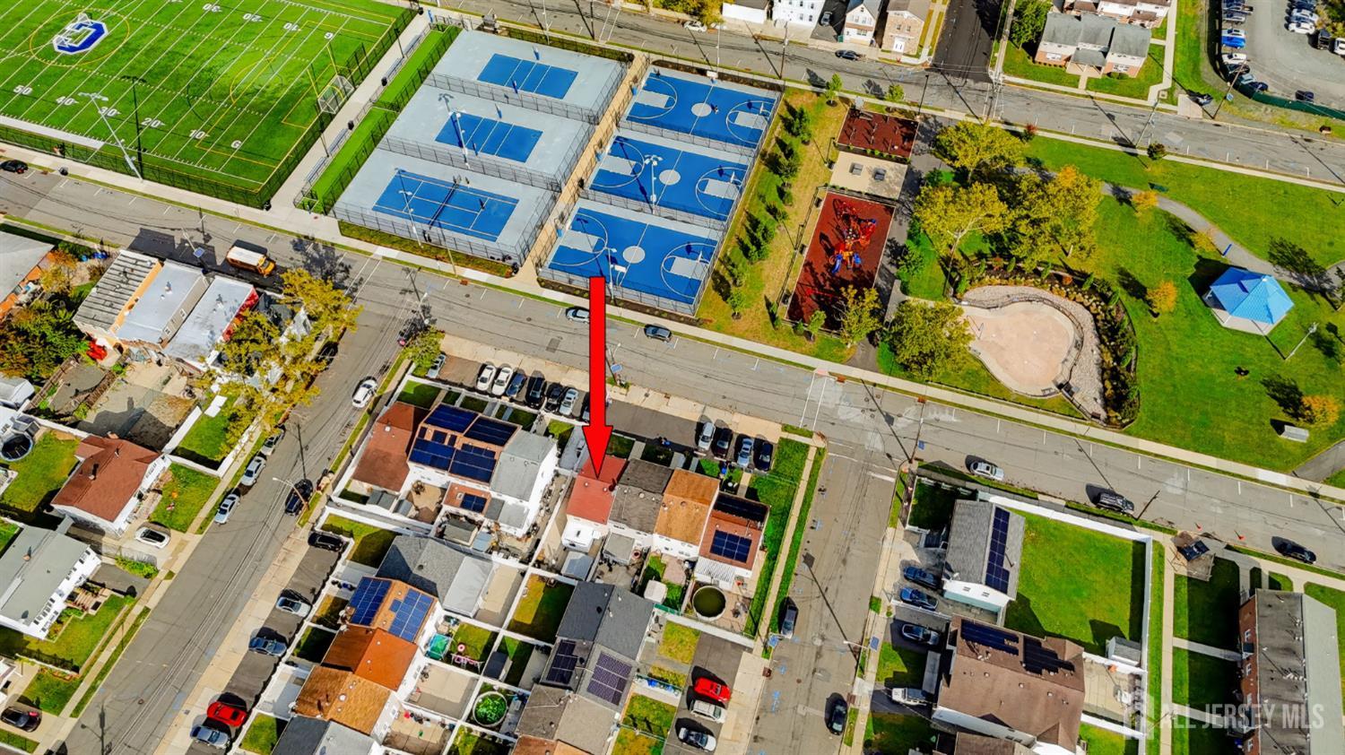 3-D Salem Avenue Image 3