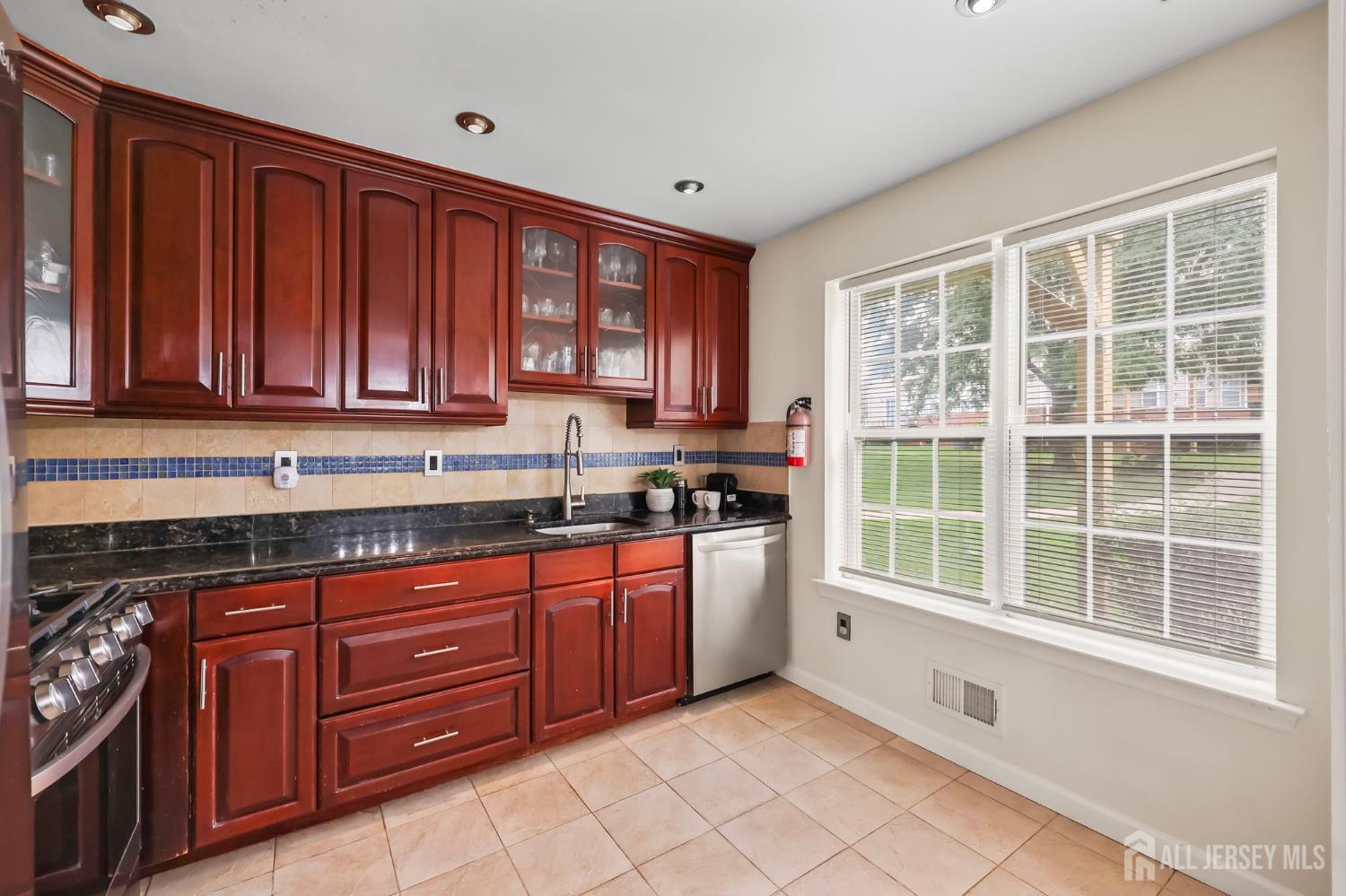 2202 Timber Ridge Court, Parlin, NJ, 08859 image 16