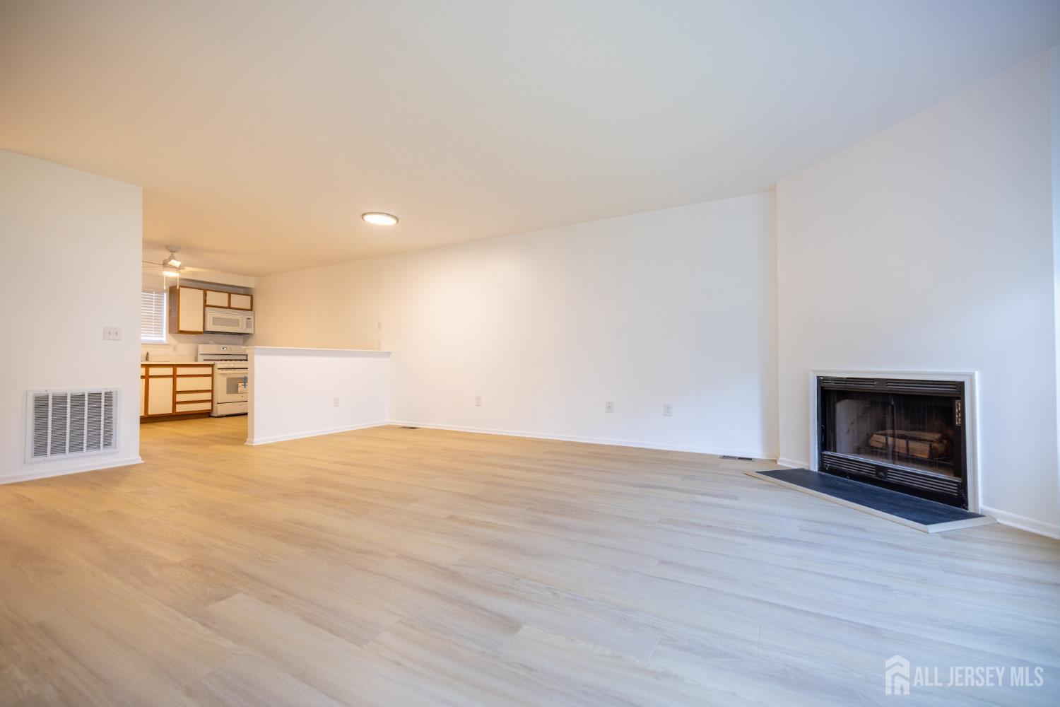 184 Bexley Lane, Middlesex, NJ, 08854 image 16