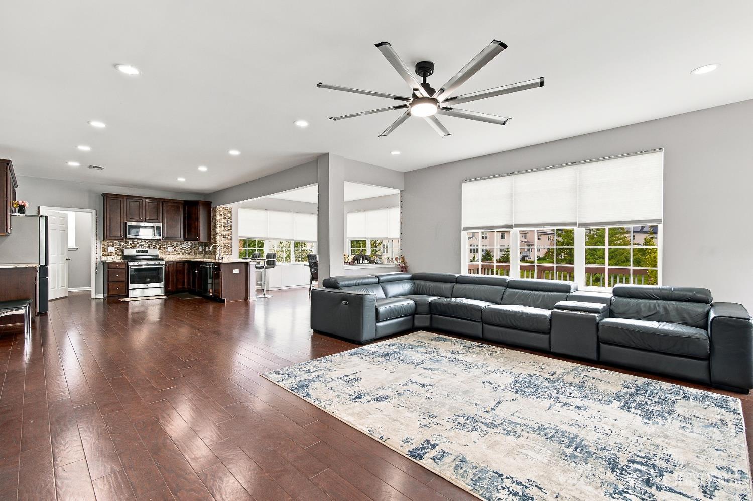31 Saratoga Lane, Monroe, NJ, 08831 image 8
