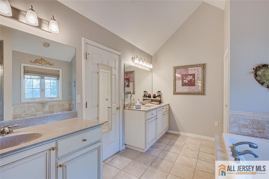 2 Helen Drive, South Brunswick, NJ, 08810 image 16