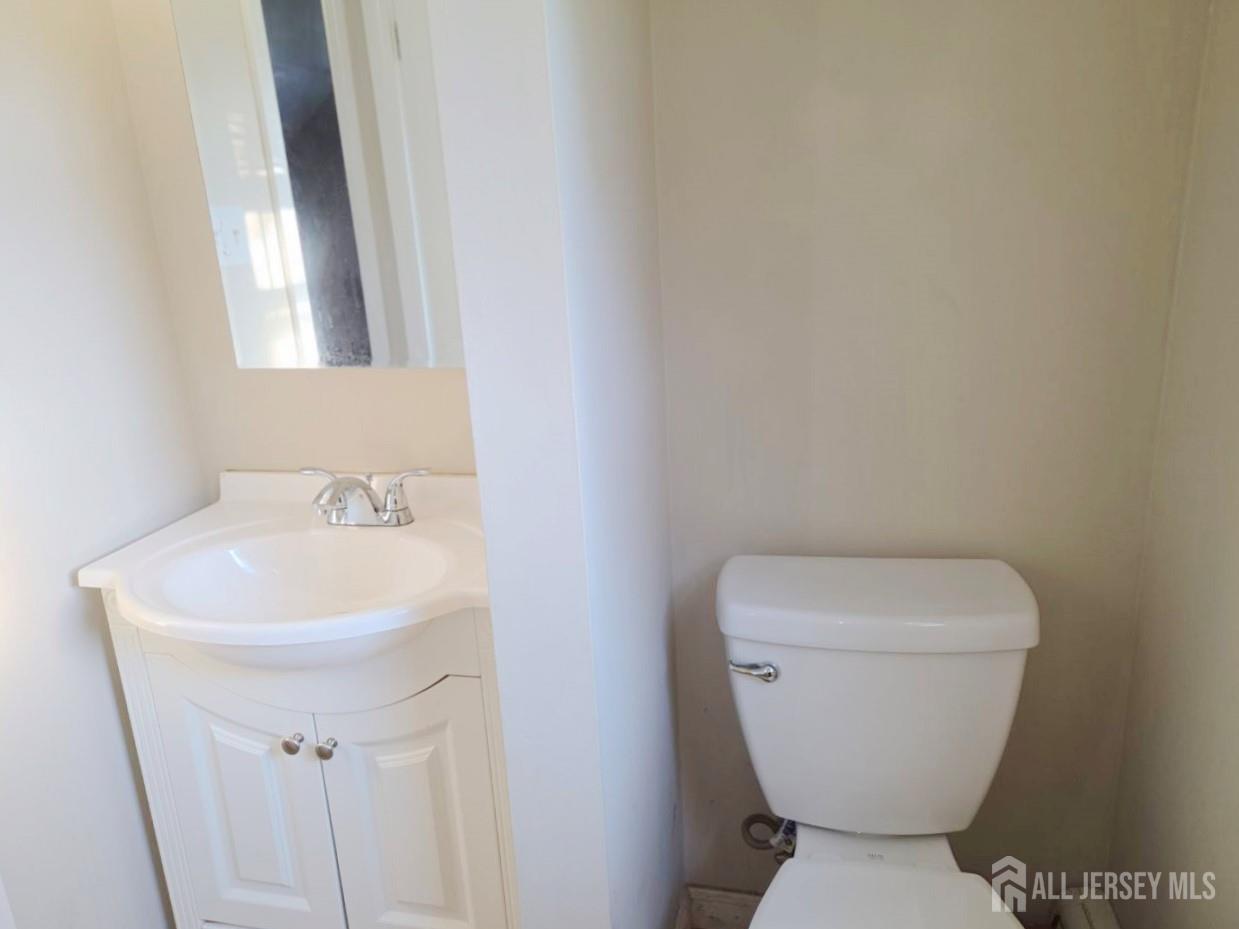 1438 Huron Road, North Brunswick, NJ, 08902 image 12