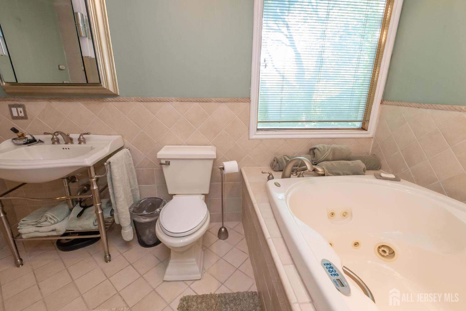 5 Pardun Street, Milltown, NJ, 08850 image 18