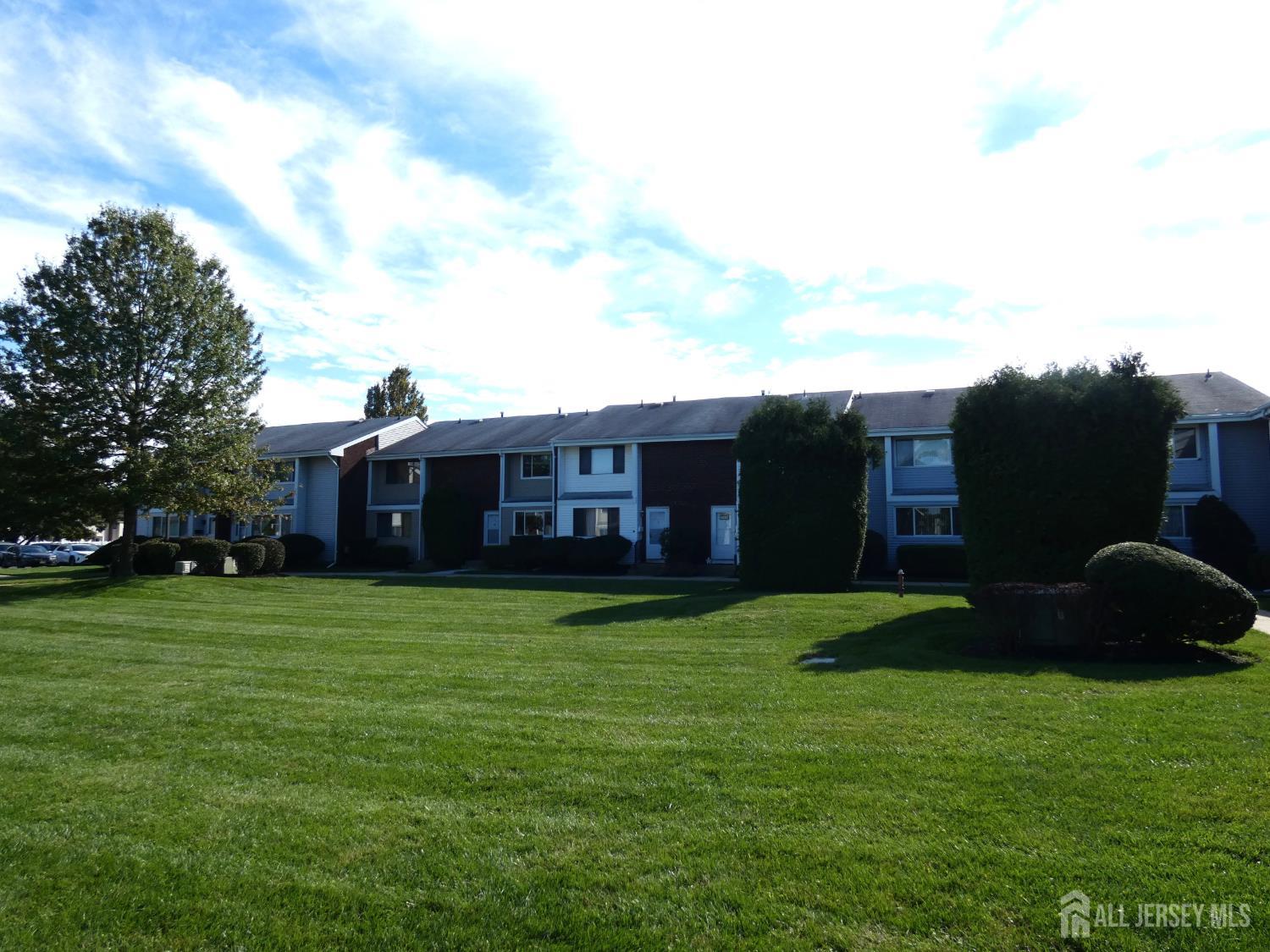 4-H Quincy Circle, South Brunswick, NJ, 08810