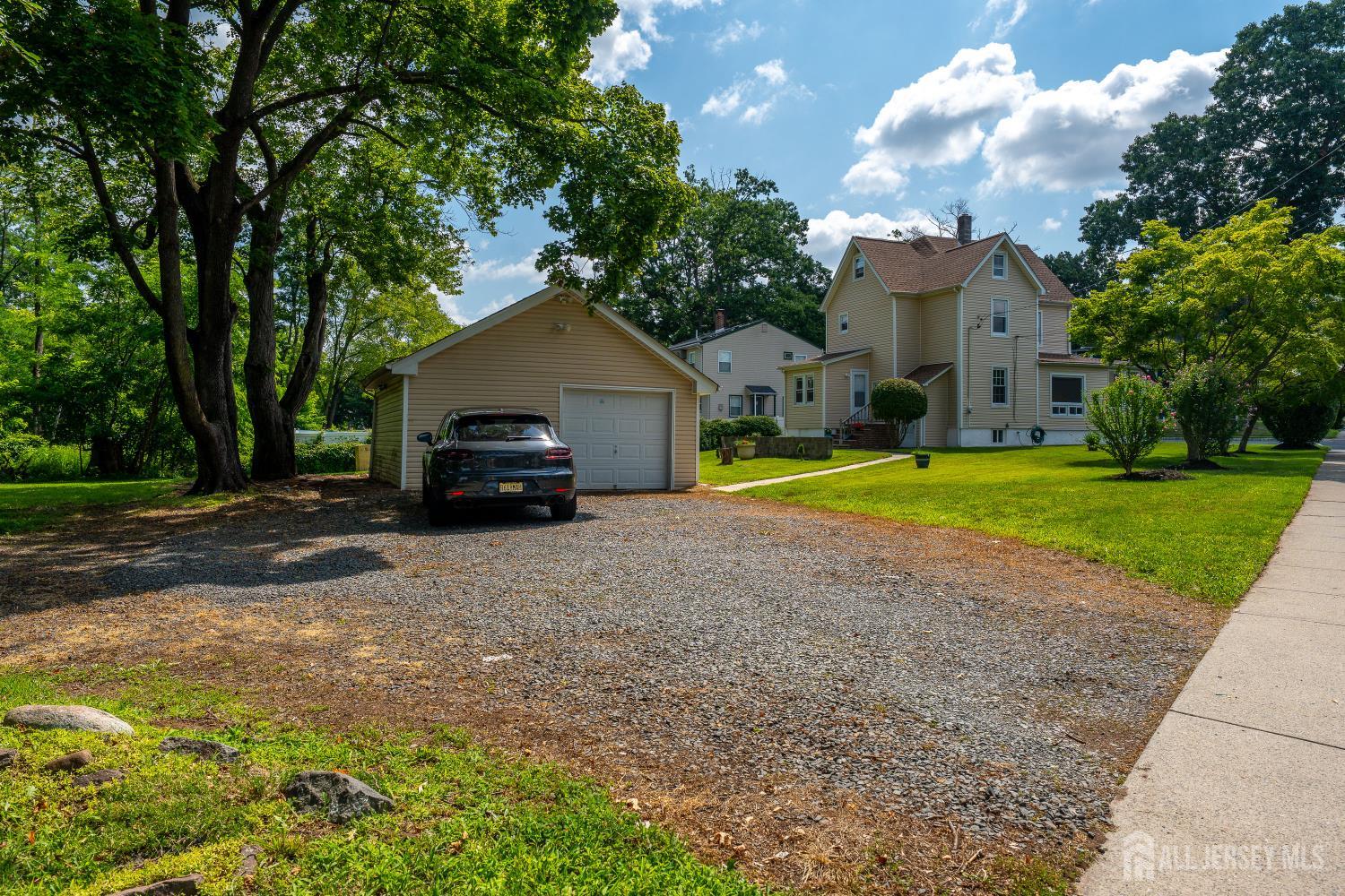 1746 Elk Street, Piscataway, NJ, 08854 image 28