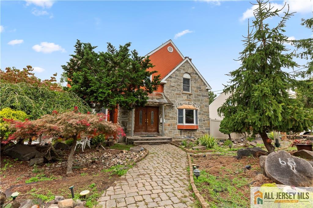 65 Livingston Avenue Image 1
