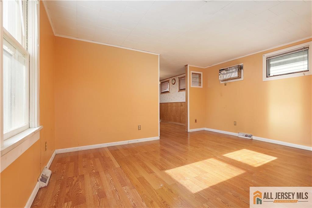 814 Forrest Avenue, South Amboy, NJ, 08879 image 18