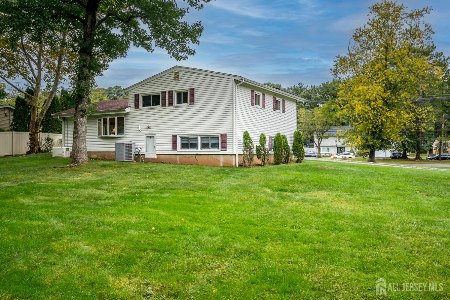72 Stephenville Parkway, Edison, NJ, 08820 image 45
