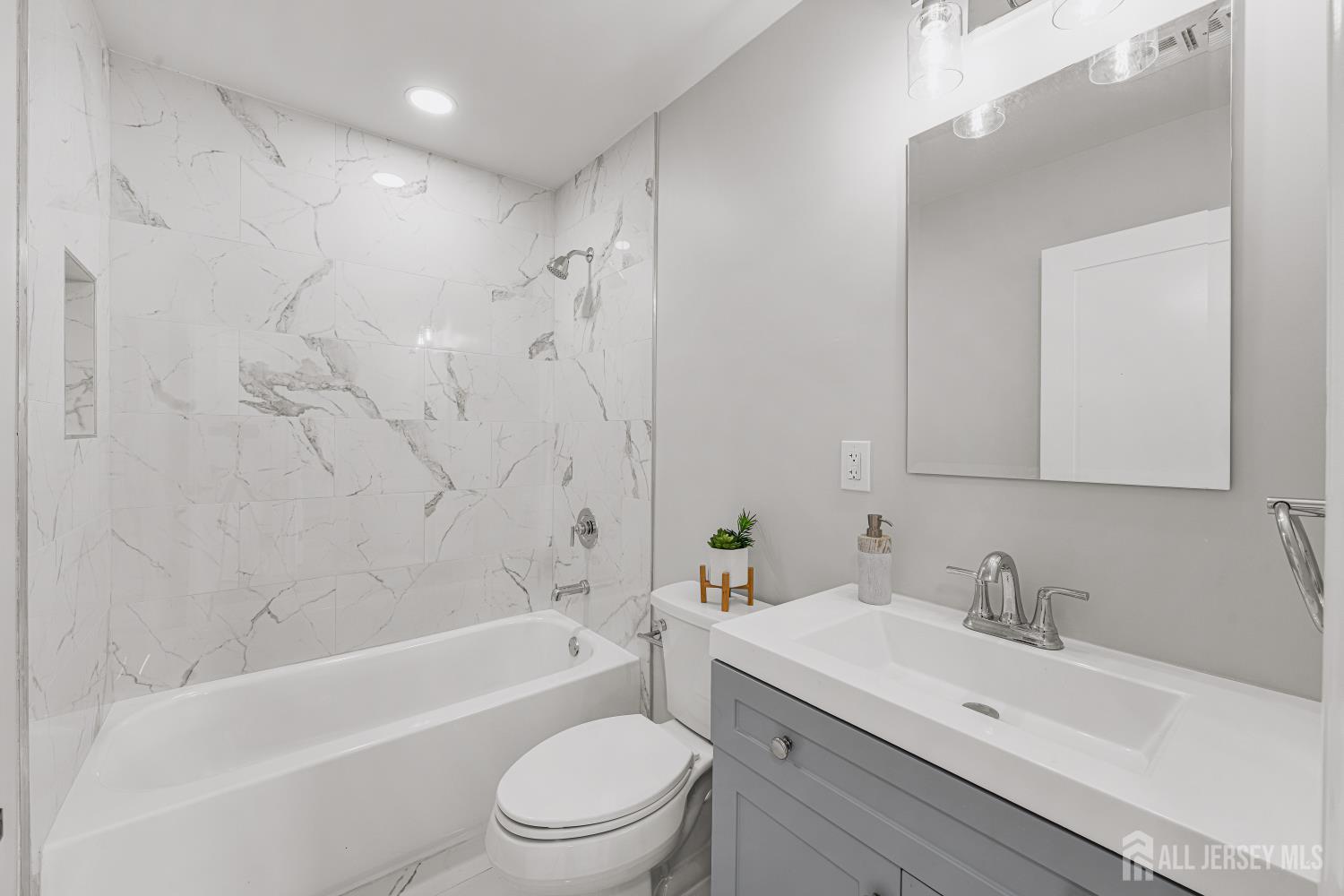 1221 Charter Street, Piscataway, NJ, 08854 image 22