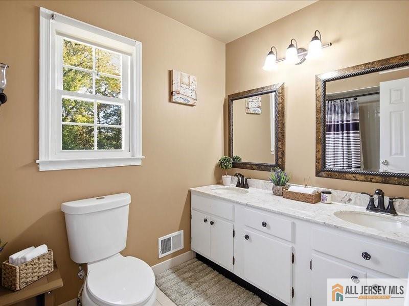 78 Henderson Road, South Brunswick, NJ, 08824 image 26