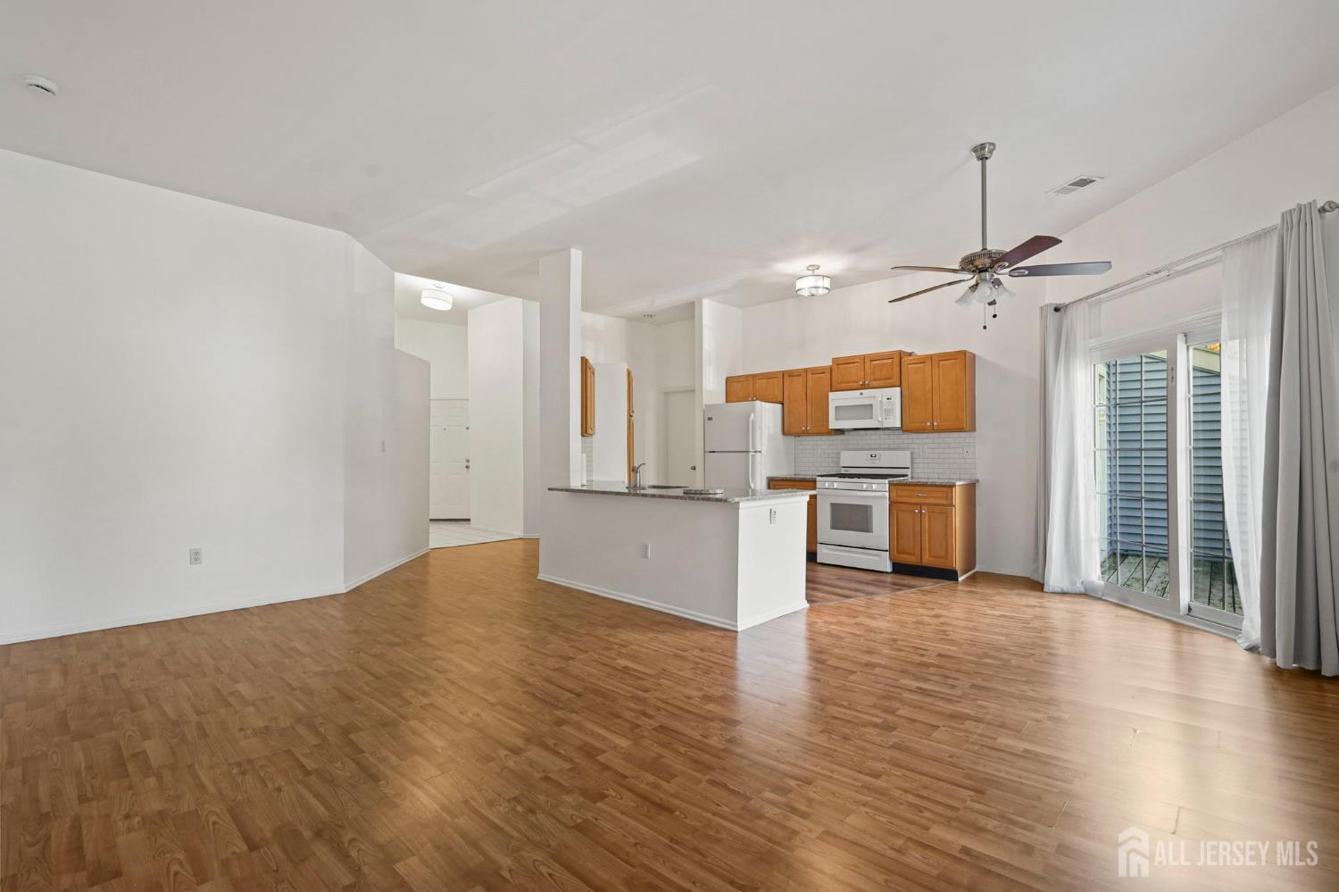 6083 Cedar Court, South Brunswick, NJ, 08852 image 11