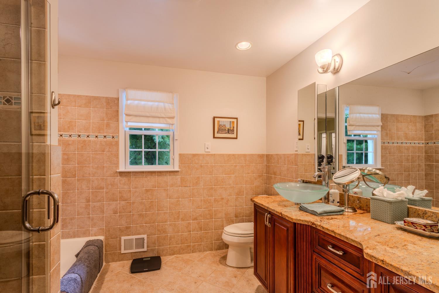 6 Burlington Lane, East Brunswick, NJ, 08816 image 28