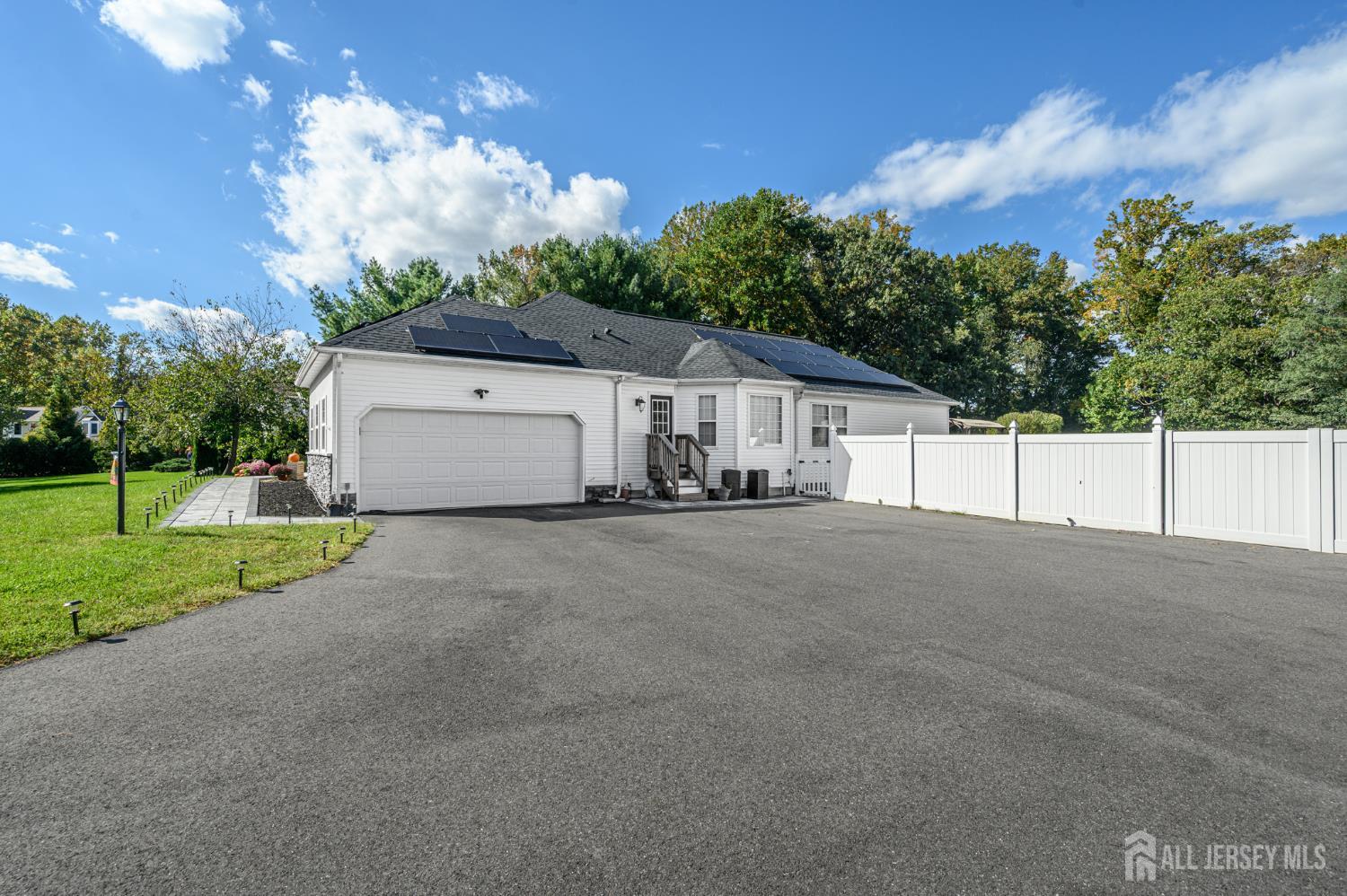 14 Lauren Lane, Plumsted, NJ, 08533 image 47