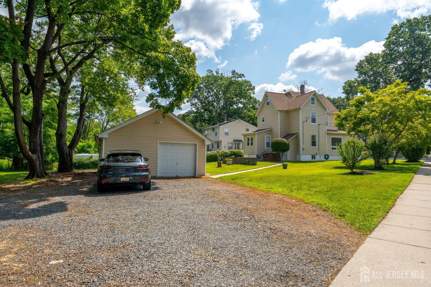 1746 Elk Street, Piscataway, NJ, 08854 image 29