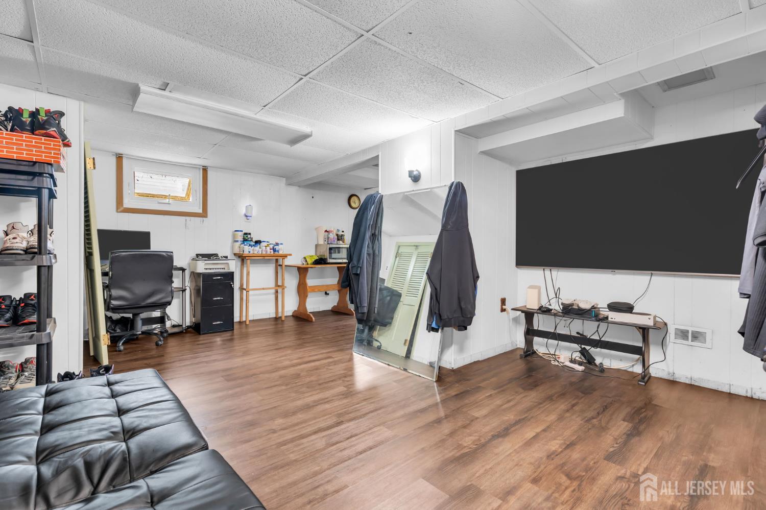 38 Susan Lane, East Brunswick, NJ, 08816 image 20