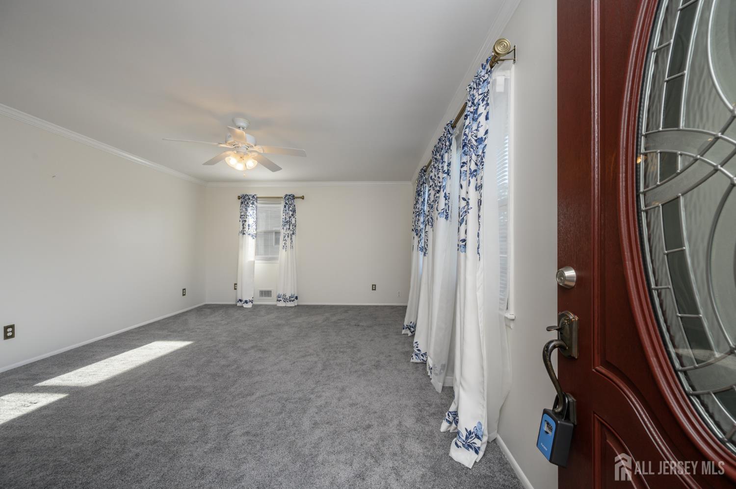 17 Wiltshire Court Image 3