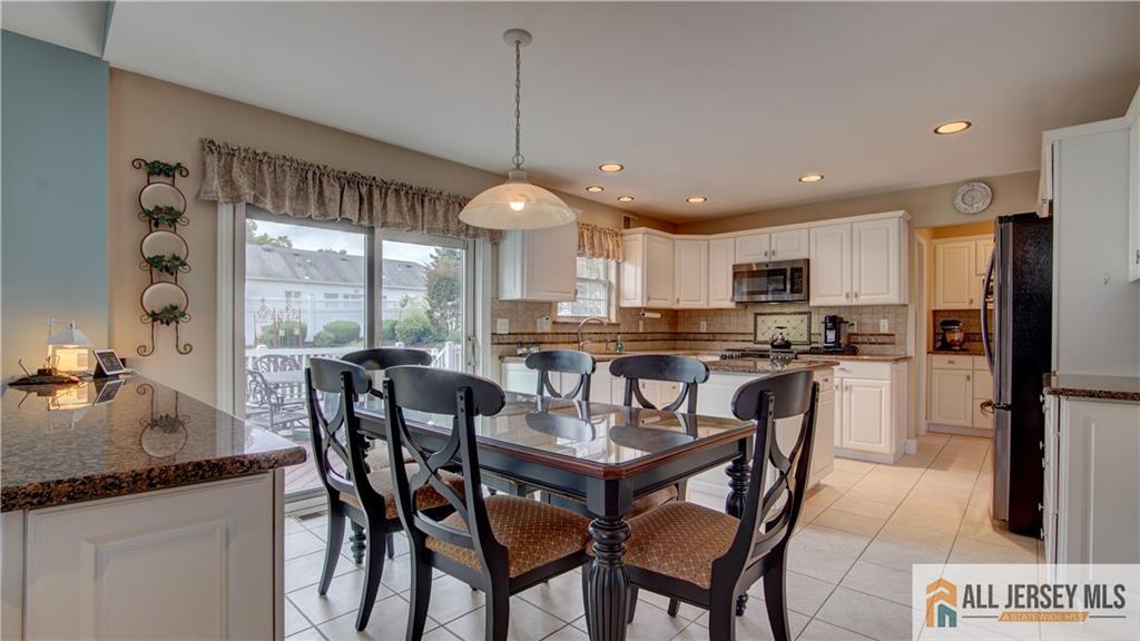 21 Samantha Circle, Old Bridge, NJ, 07747 image 16
