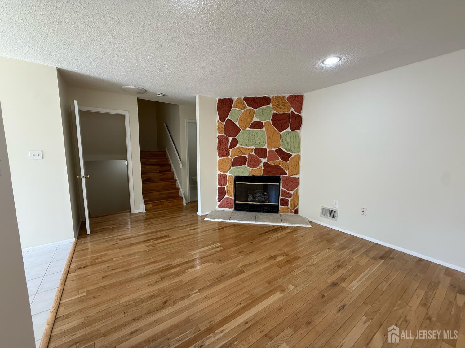 1515 Edison Glen Terrace Image 4