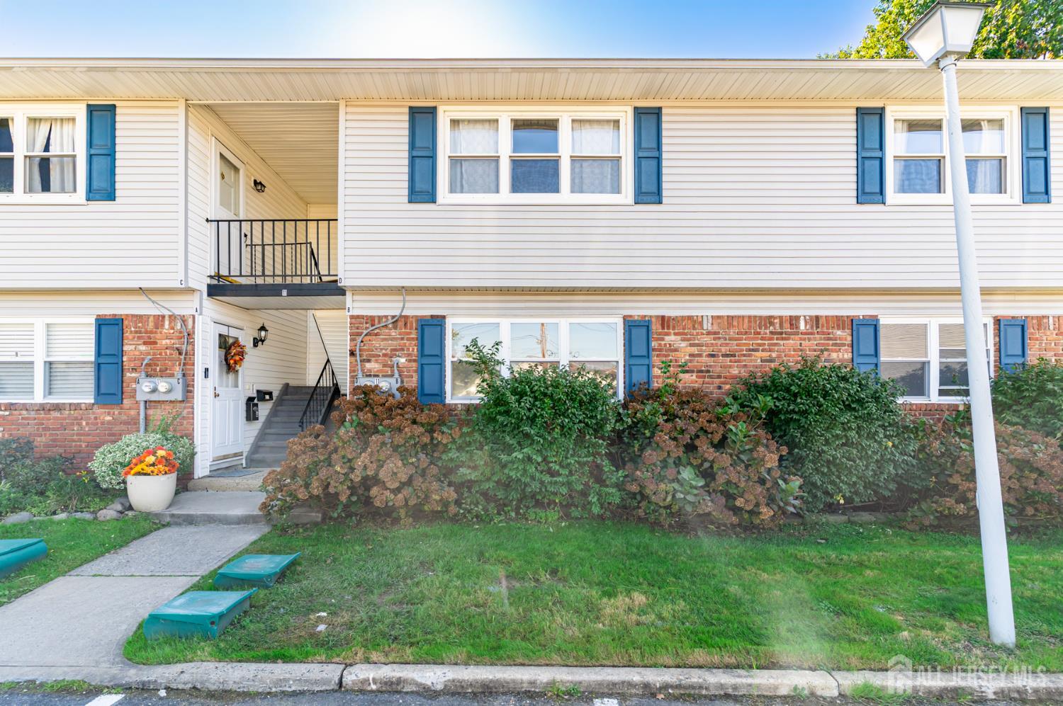 11 Indiana Court B, Old Bridge, NJ, 07747