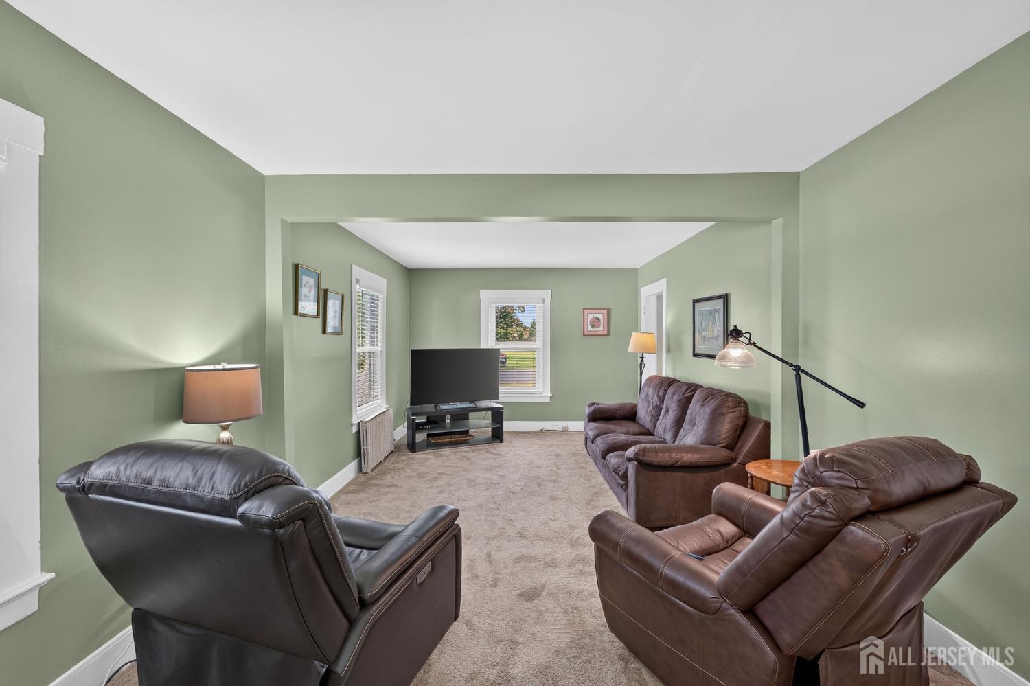 325 Dorn Avenue, Middlesex, NJ, 08846 image 19