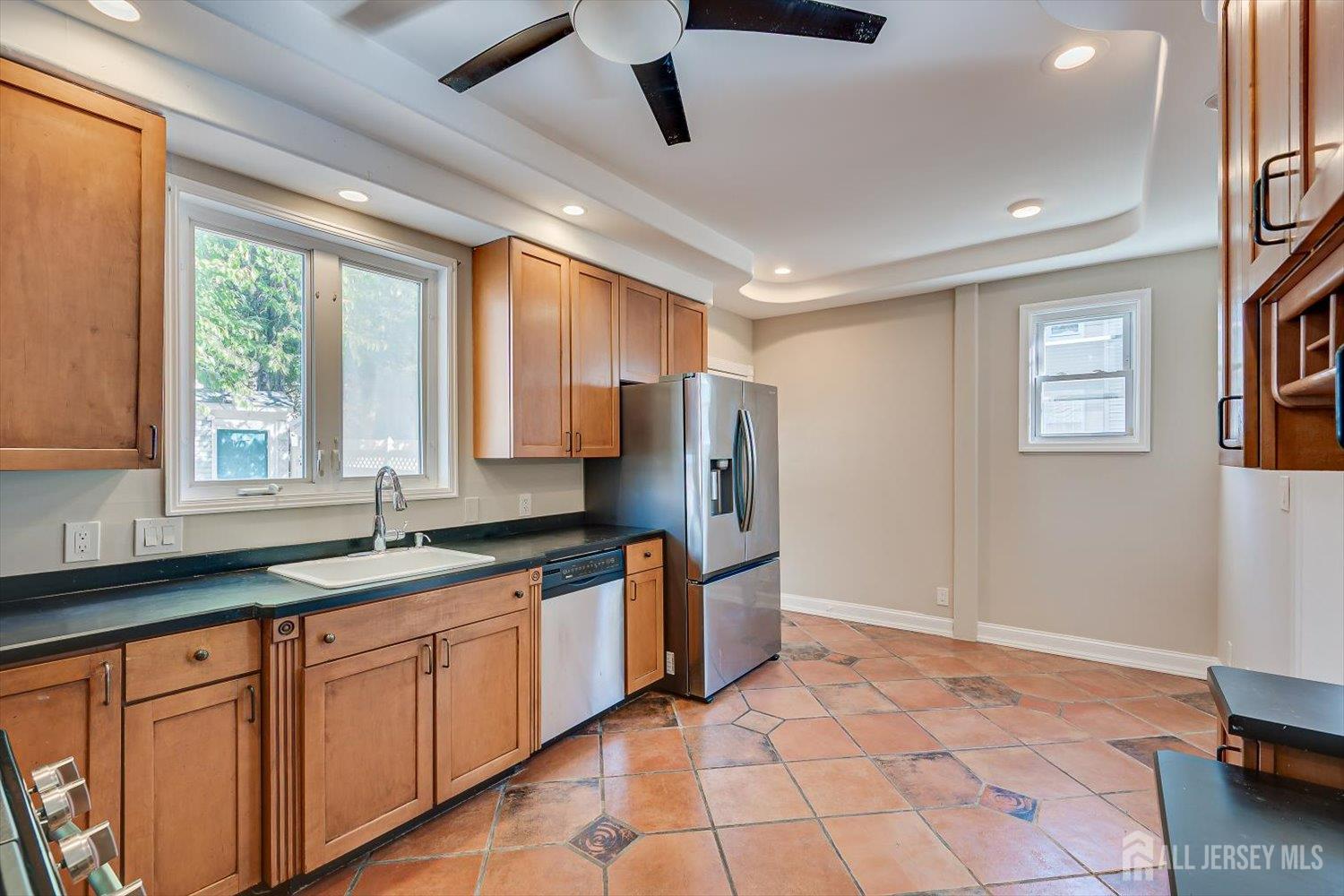 82 Lewis Street, Perth Amboy, NJ, 08861 image 15