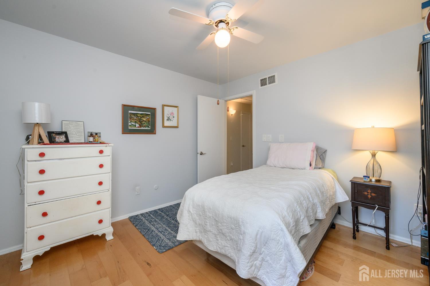 46 Davids Court, South Brunswick, NJ, 08810 image 15