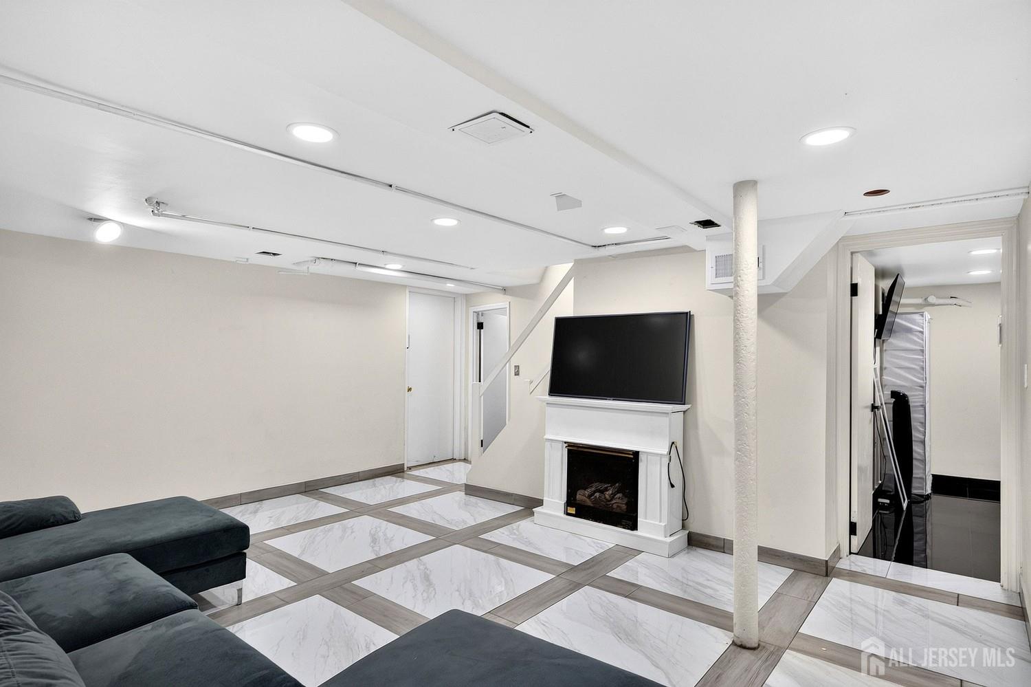 377 Westwood Avenue, Long Branch, NJ, 07740 image 23