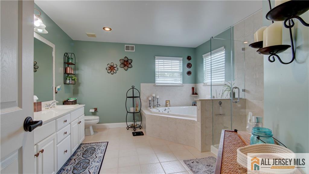 21 Samantha Circle, Old Bridge, NJ, 07747 image 38