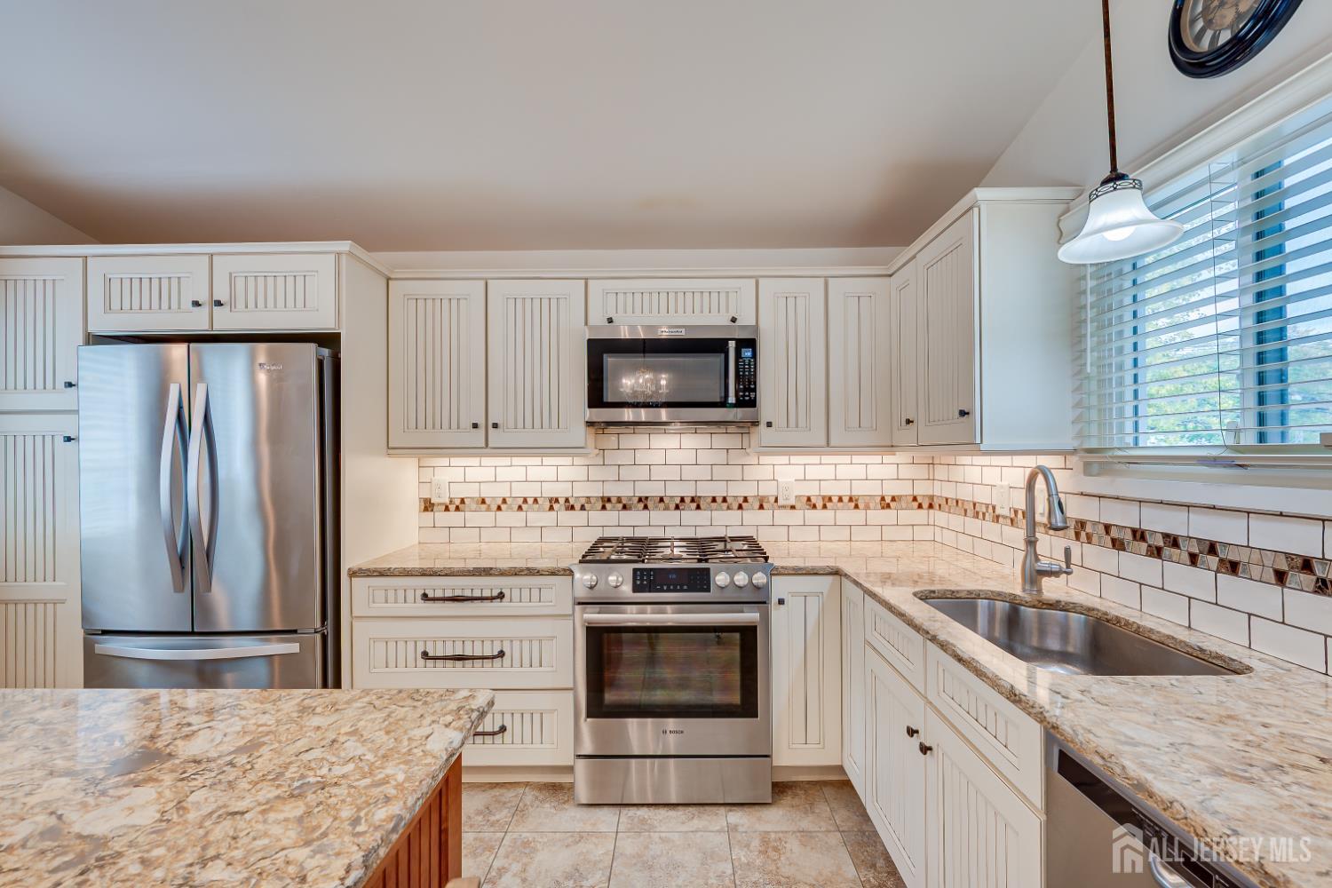 72 Stephenville Parkway, Edison, NJ, 08820 image 11