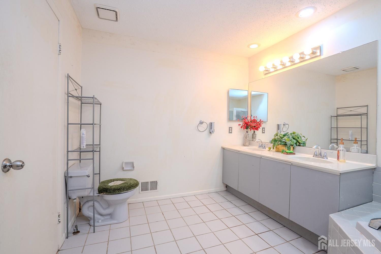 375 Draco Road, Piscataway, NJ, 08854 image 34
