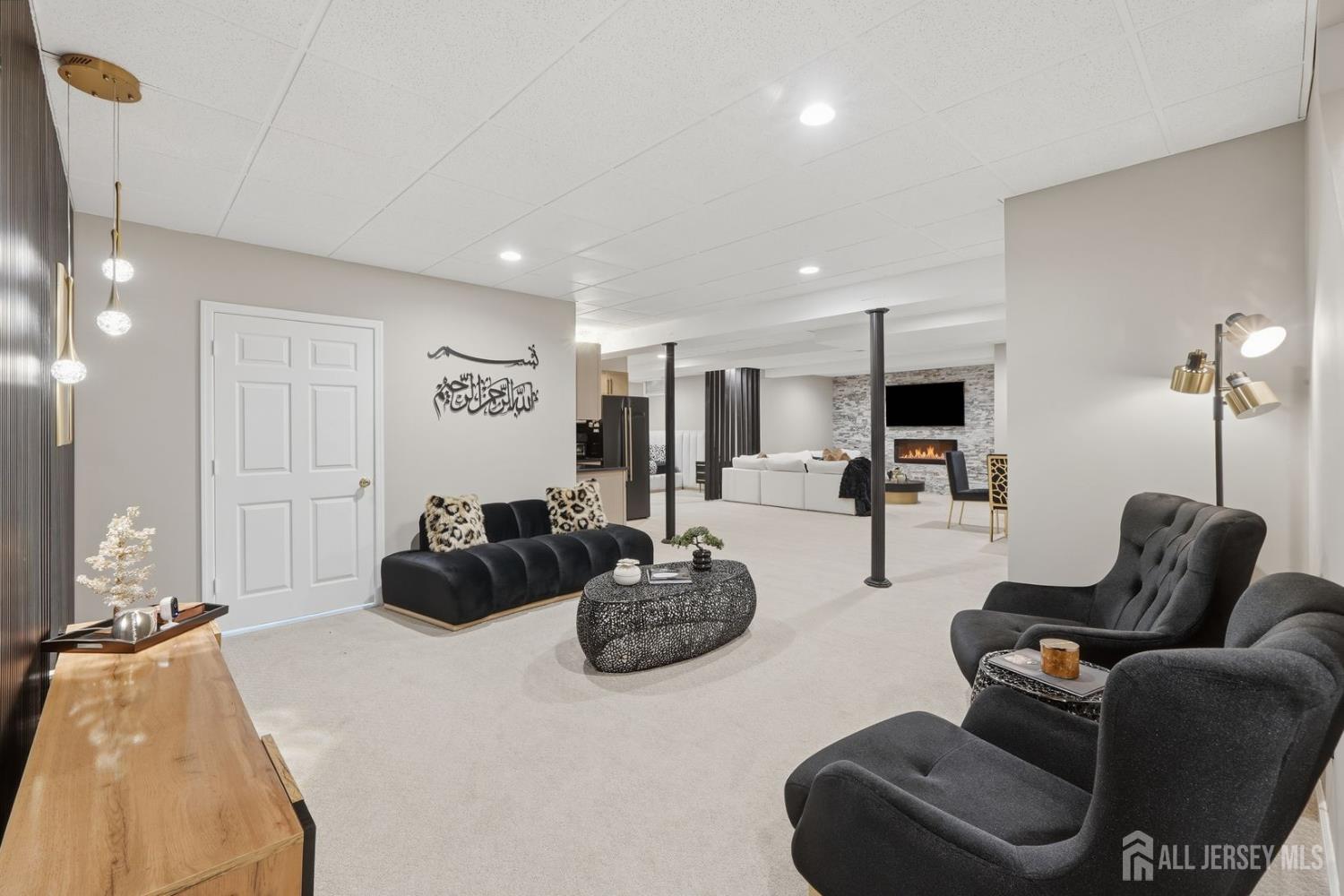 2 Butternut Lane, Monroe, NJ, 08831 image 32