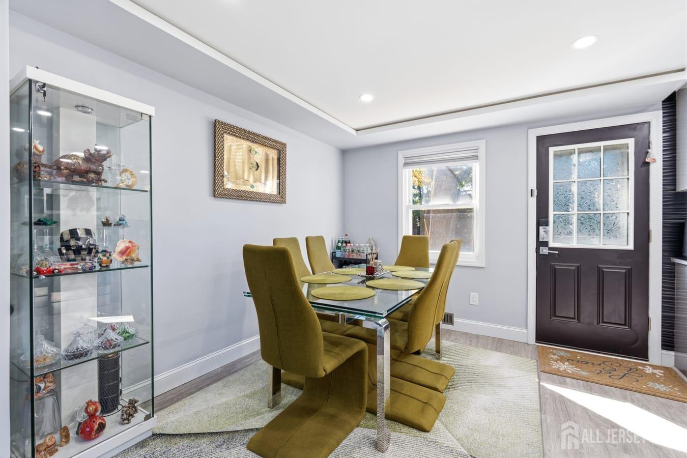 263 Newman Street Image 5