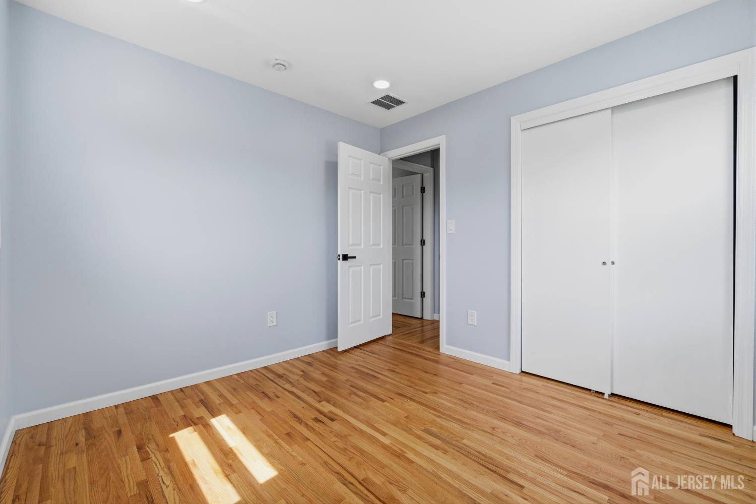22 EDWARD Street, East Brunswick, NJ, 08816 image 36