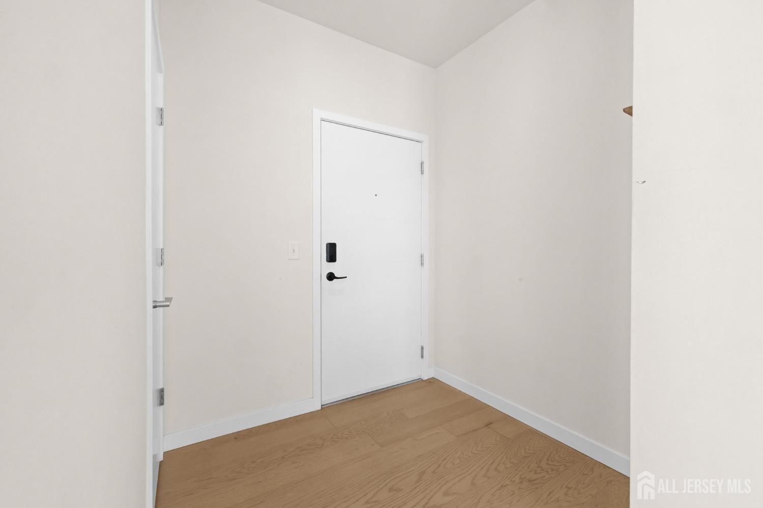 644 Lorhan Drive Image 3