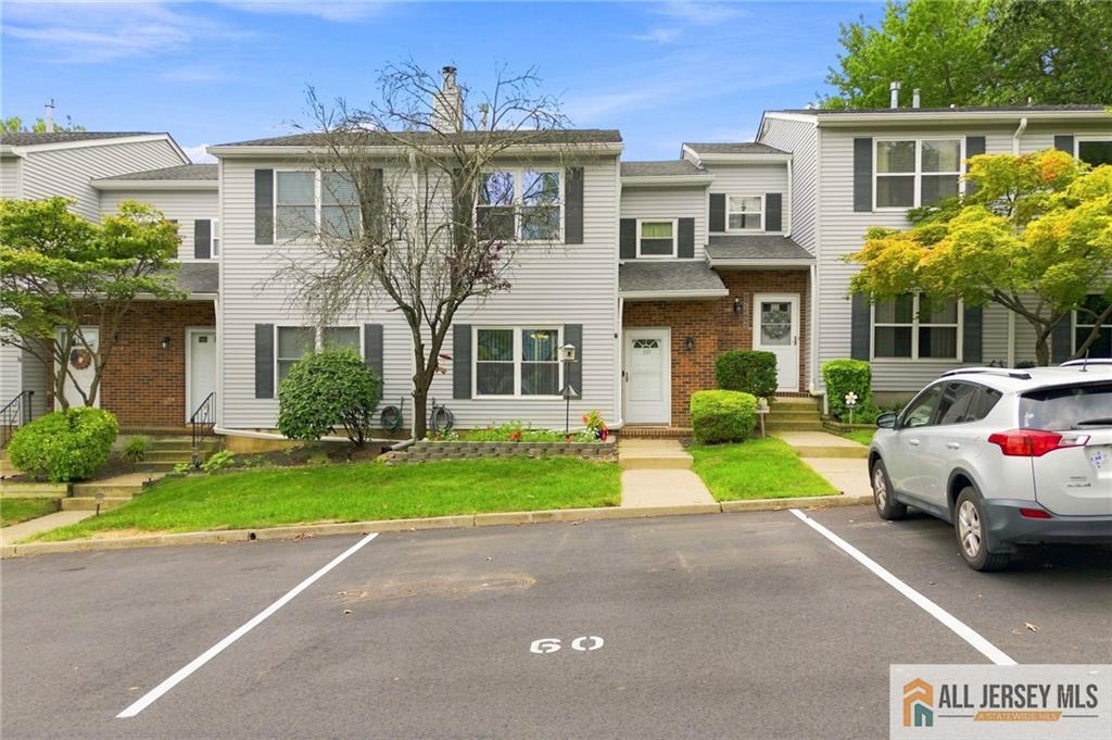 60 Hickory Court Image 3