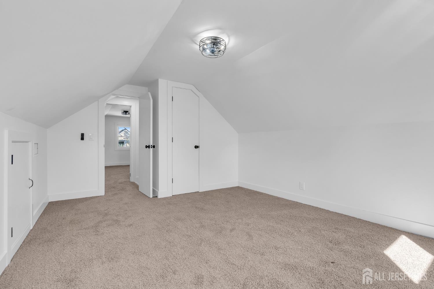 30 Pine Tree Drive, Colonia, NJ, 07067 image 15