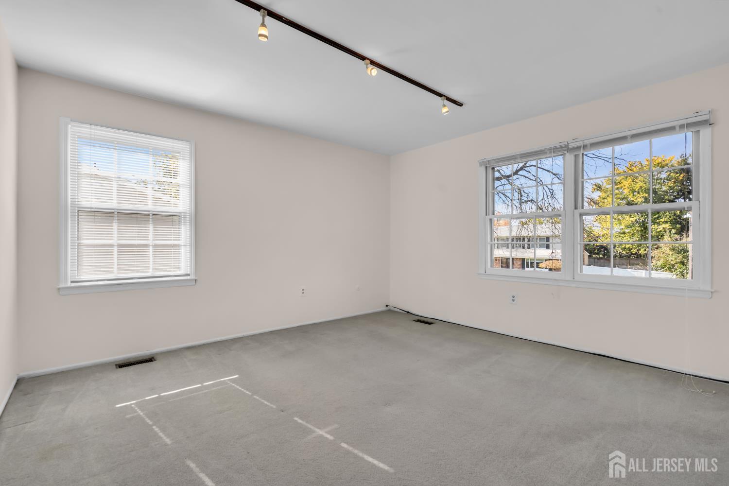 30 Hamilton Lane, Plainsboro, NJ, 08536 image 42