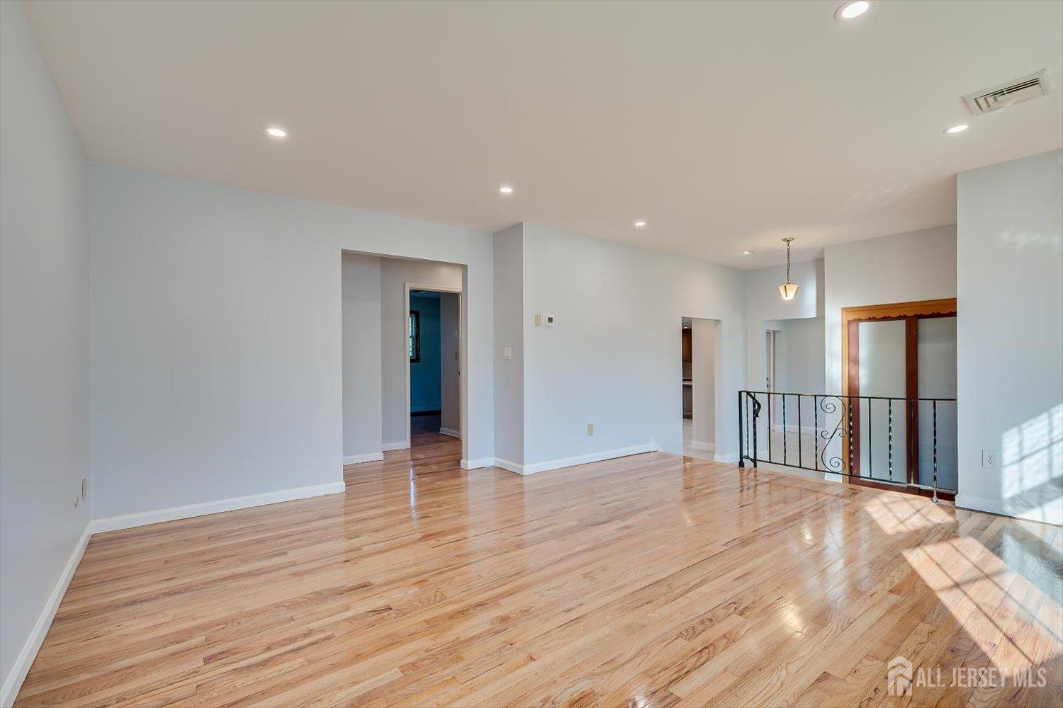 932 Eva Street, Piscataway, NJ, 08854 image 9